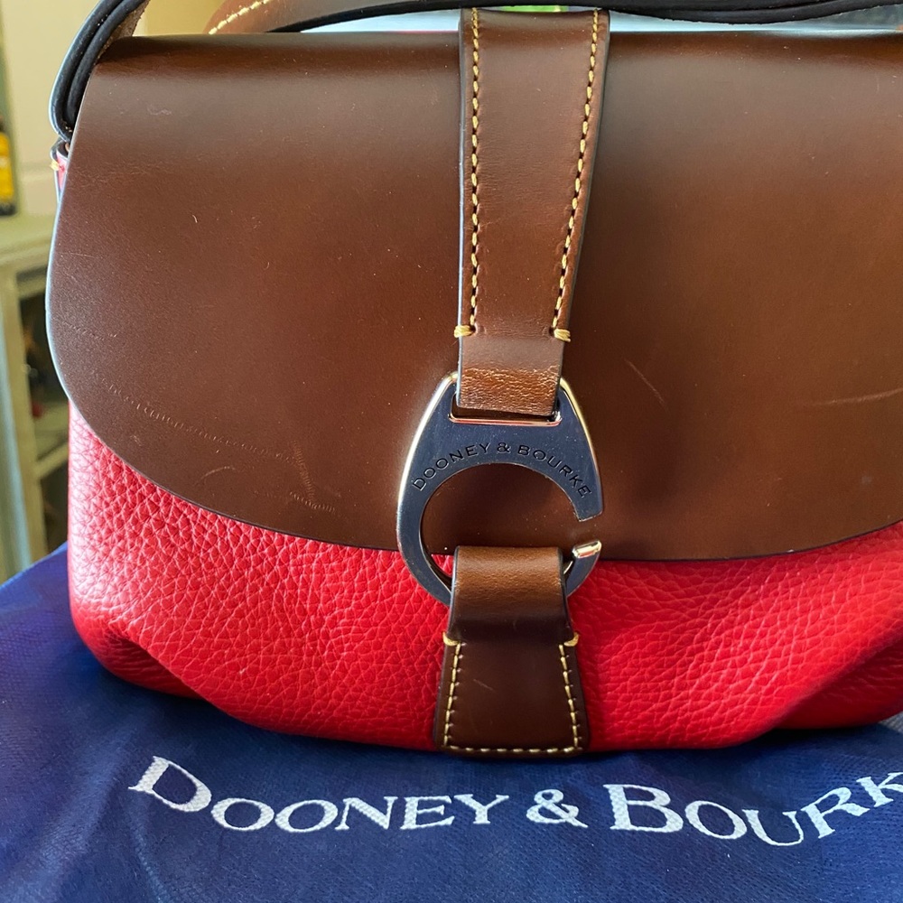 Dooney & Bourke shoulder bag / crossbody